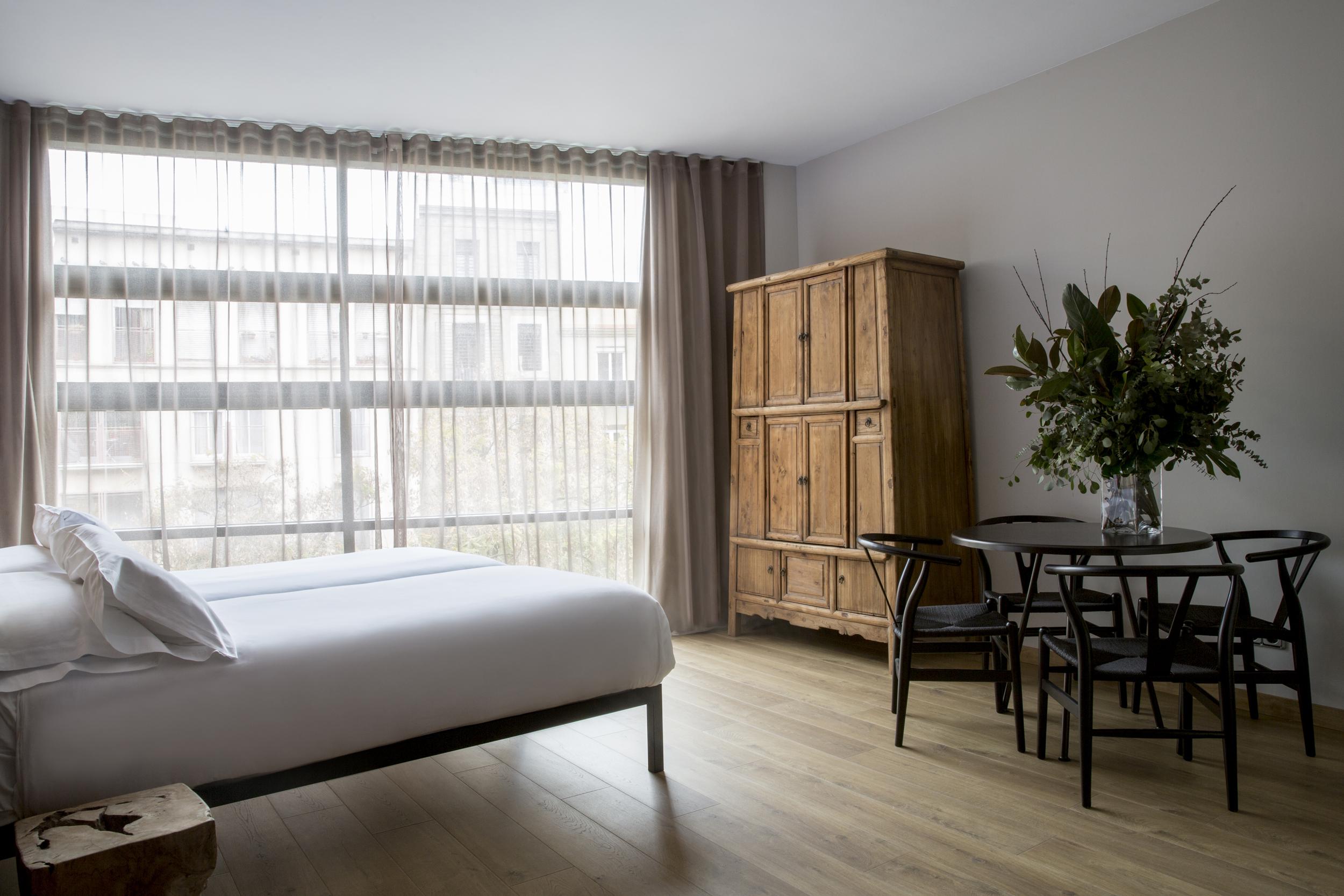 アパートホテル アラダ 3* バルセロナ エクステリア 写真
